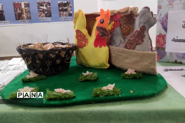 ‌نمایشگاه اسوه حوزه‌ مقاومت بسیج چمستان