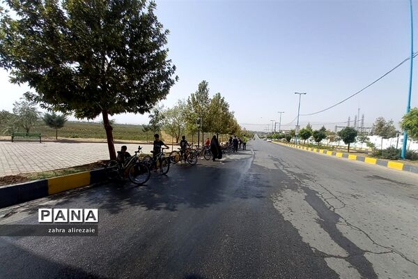 همایش دوچرخه‌سواری در شهر آبسرد دماوند