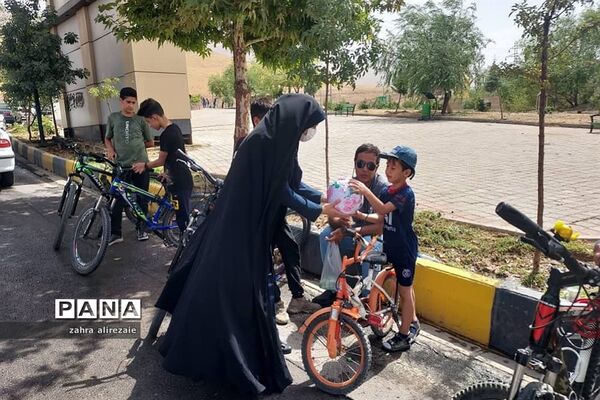 همایش دوچرخه‌سواری در شهر آبسرد دماوند