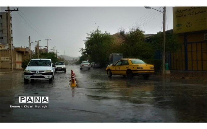 آغاز سامانه بارشی در کازرون/فیلم