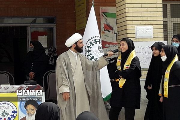 برگزاری ایستگاه خنده به عنوان پایگاه‌های اوقات فراغت در پرند