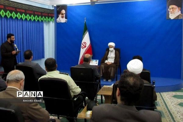 دیدار اعضای ستاد نماز جمعه ساری با نماینده ولی فقیه