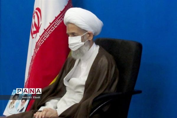 دیدار اعضای ستاد نماز جمعه ساری با نماینده ولی فقیه