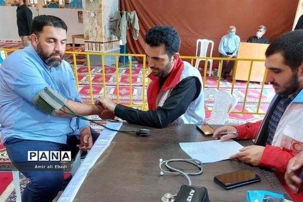 میز خدمت جمعیت هلال احمر ساری