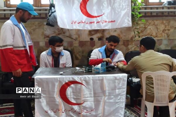 میز خدمت جمعیت هلال احمر ساری
