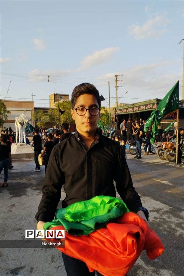 مراسم آیینی پرچم بدستان و بیرق‌داران ندای محرم نوش‌آباد