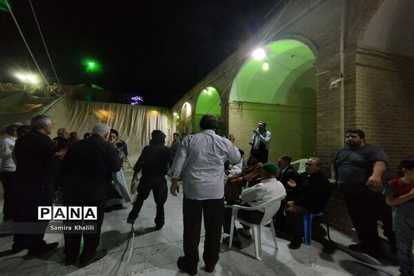 آیین سیاهپوشان مسجد تاریخی چهل اختران قم