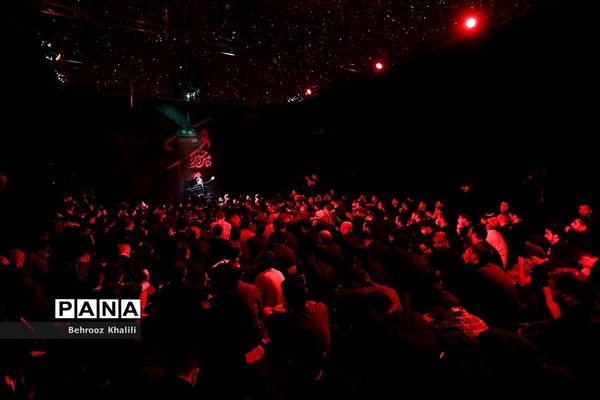 عزاداری شب اول محرم در امام‌زاده صالح(ع)