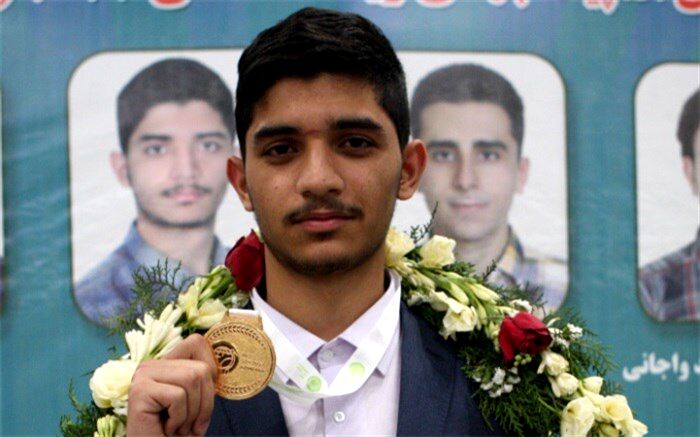 پسر طلایی زیست ایران از عوامل موفقیت جهانی تیم المپیاد می‌گوید