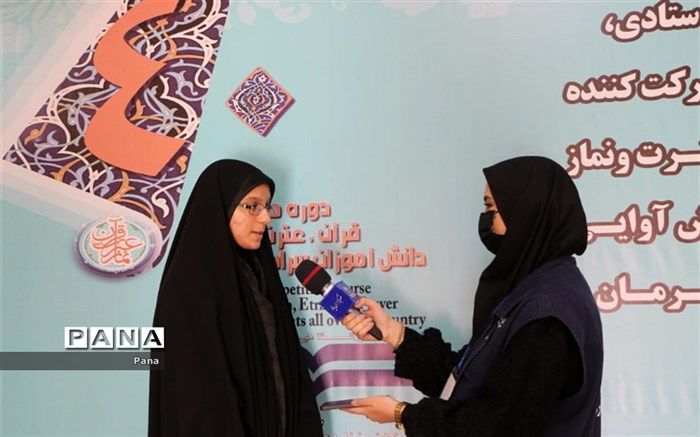 حافظان قرآن کریم می‌توانند الگو باشند