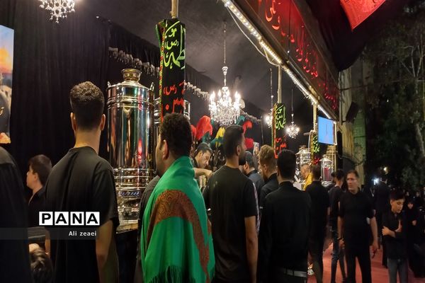 شورو شوق حسینی در کوچه پس کوچه‌های مشهد