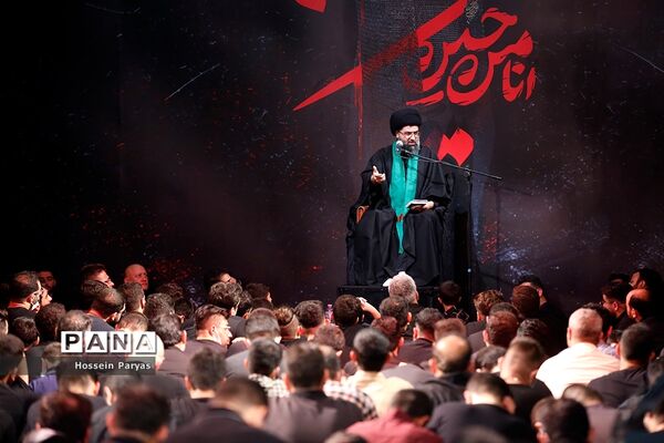 عزاداری شب سوم محرم در امام‌زاده صالح(ع)