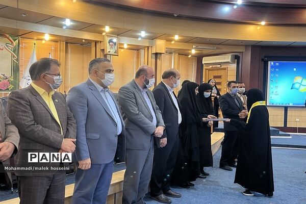 نشست نمایندگان یازدهمین دوره مجلس دانش‌آموزی استان گلستان