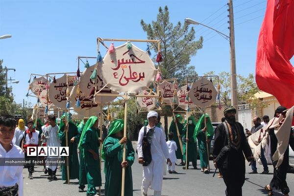 حرکت کاروان نمادین نینوا در بیرجند