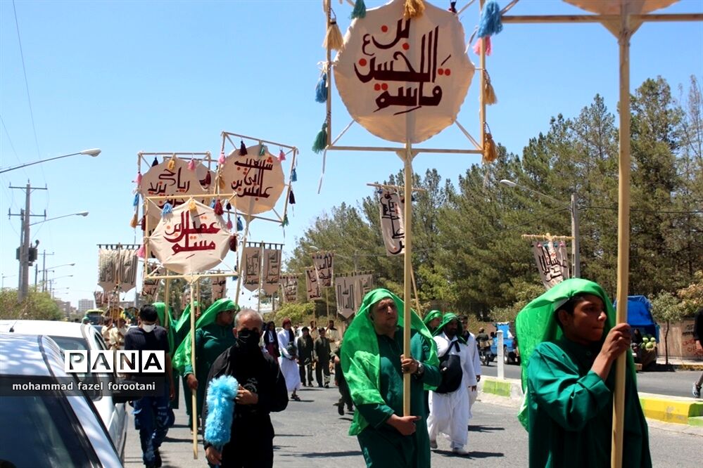 حرکت کاروان نمادین نینوا در بیرجند