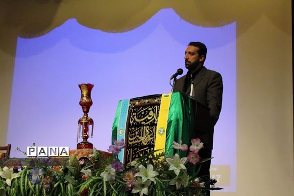 بازدید مسئولان سازمان دانش‌آموزی استان فارس از روند برگزاری همایش دختران بانوی بهشت