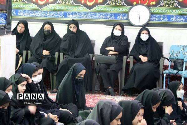 برگزاری همایش دختران بانوی بهشت ویژه دانش‌آموزان عضو سازمان دانش‌آموزی درپاسارگاد