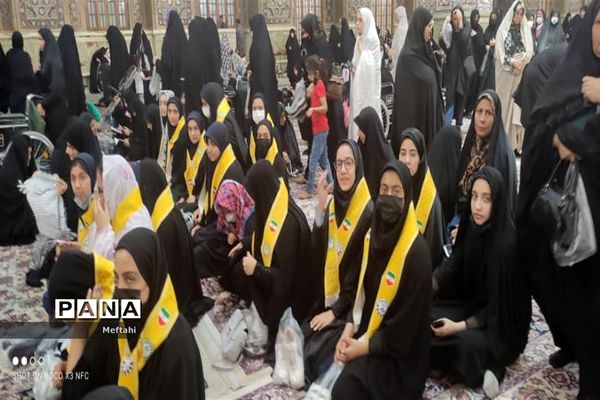 برگزاری همایش دختران بانوی بهشت ویژه دانش‌آموزان عضو سازمان دانش‌آموزی درناحیه 3 شیراز