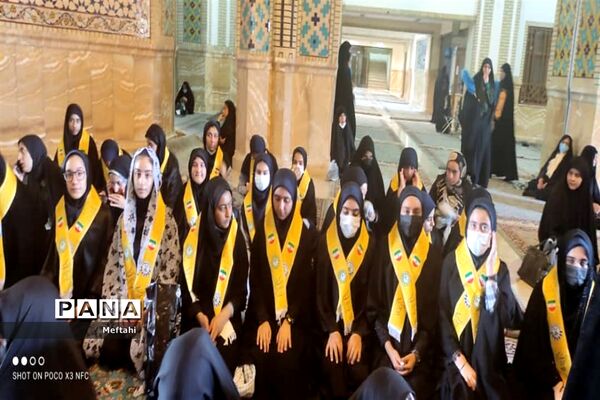 برگزاری همایش دختران بانوی بهشت ویژه دانش‌آموزان عضو سازمان دانش‌آموزی درناحیه 3 شیراز