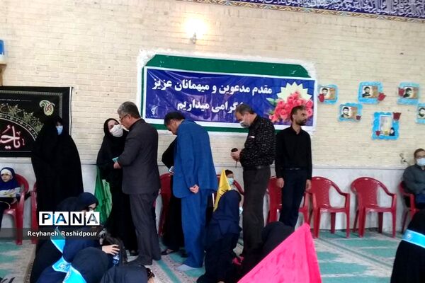 برگزاری همایش دختران بانوی بهشت ویژه دانش‌آموزان عضو سازمان دانش‌آموزی درشهرستان نی‌ریز