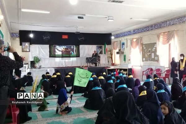 برگزاری همایش دختران بانوی بهشت ویژه دانش‌آموزان عضو سازمان دانش‌آموزی درشهرستان نی‌ریز