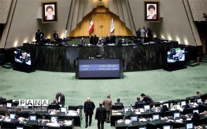 سؤال از وزیر ورزش و بررسی علت فروریزش متروپل در دستور کار امروز مجلس