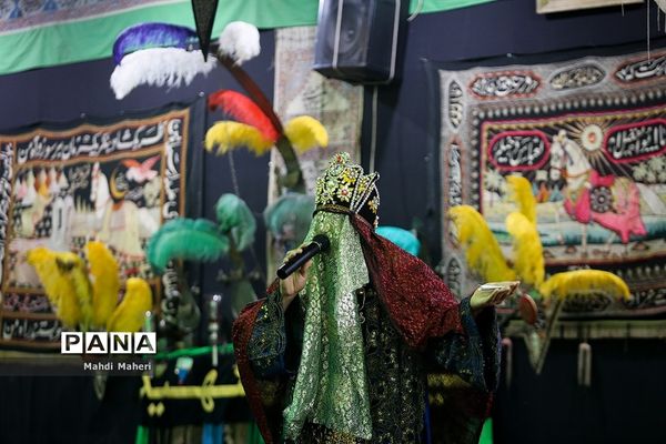 تعزیه‌خوانی حضرت فاطمه الزهرا‌(س) در تکیه شوفرها