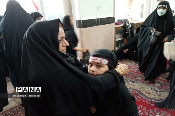همایش دختران بانوی بهشت در آباده