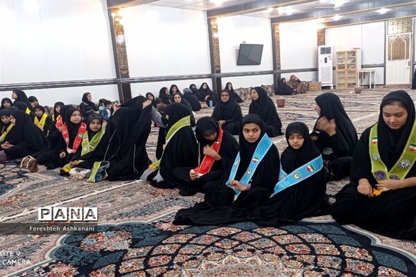 همایش دختران بانوی بهشت ویژه دانش‌آموزان عضو سازمان دانش‌آموزی در اشکنان