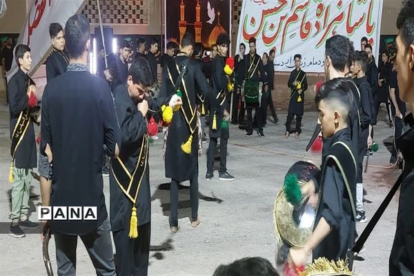 برگزاری مراسم عزاداری دهه اول محرم در اردستان