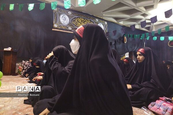 محفل دختران بهشتی در حرم حضرت معصومه(س)