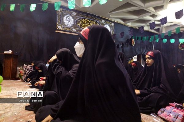 محفل دختران بهشتی در حرم حضرت معصومه(س)