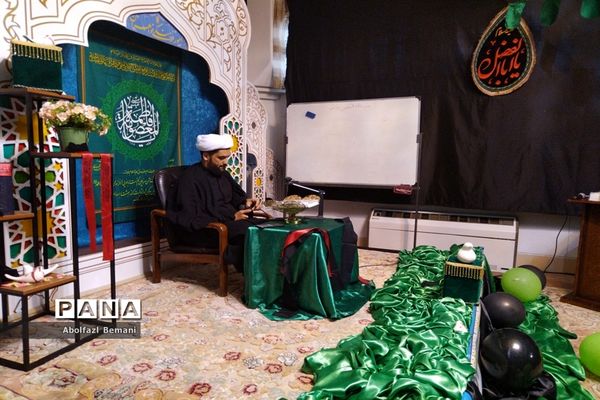 محفل دختران بهشتی در حرم حضرت معصومه(س)