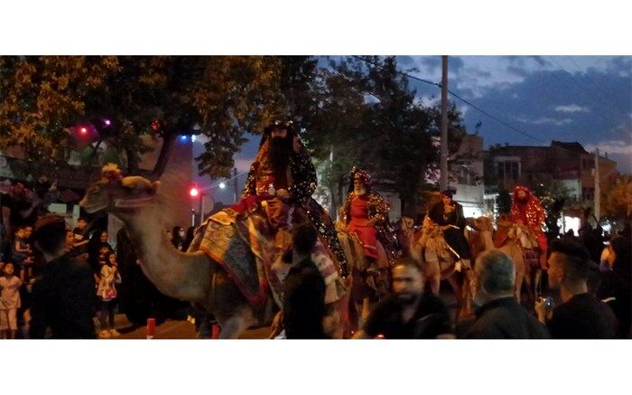 ‌حرکت کاروان نمادین ورود امام حسین (ع) به کربلا در اصفهان