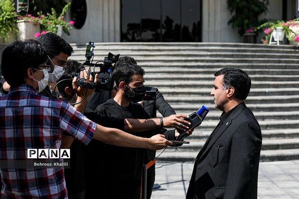 حاشیه جلسه هیات دولت - 12مرداد