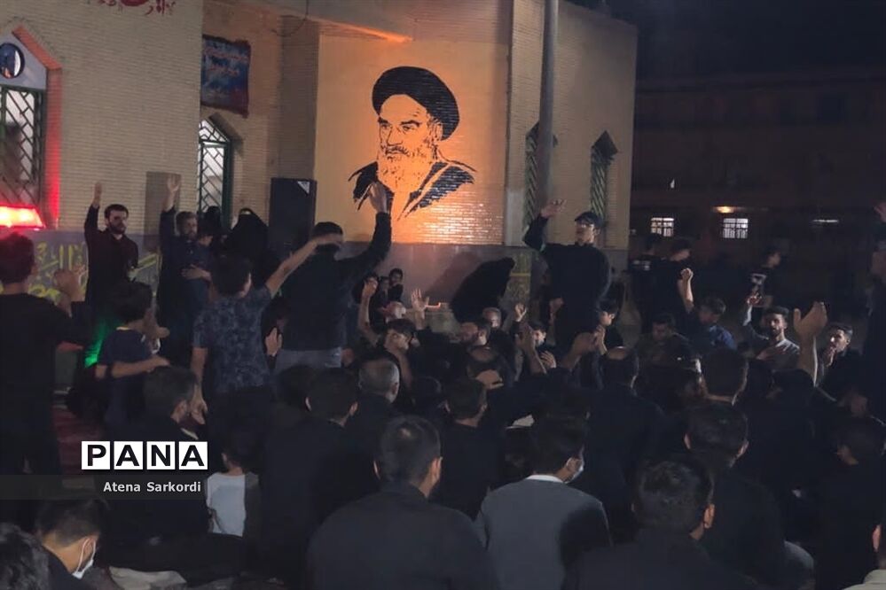 مراسم عزاداری دهه اول محرم در گلزار شهدای زابل
