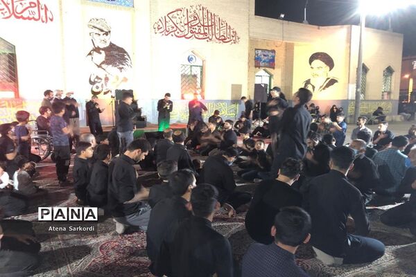 مراسم عزاداری دهه اول محرم در گلزار شهدای زابل