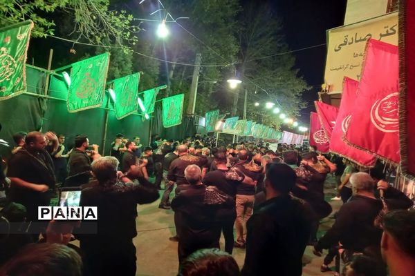 عزاداری حسینی با حضور پرشور عاشقان در ورامین