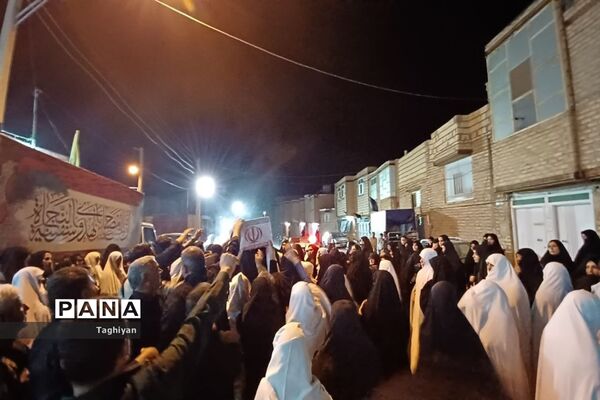 تشییع پیکر شهید تازه تفحص شده دوران هشت سال دفاع مقدس در شهرستان ورزنه