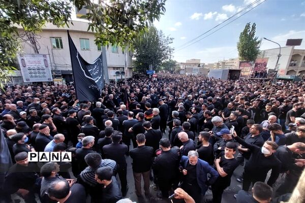 حرکت دسته حسینیه اعظم زنجان در یوم العباس