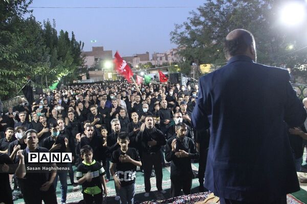 سوگواری هیات فرهنگیان آموزش و پرورش اسلامشهر در شب تاسوعای حسینی