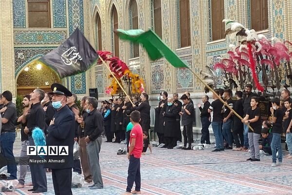 برگزاری اجتماع عاشوراییان در حرم مطهر رضوی