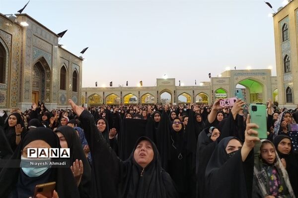 برگزاری اجتماع عاشوراییان در حرم مطهر رضوی