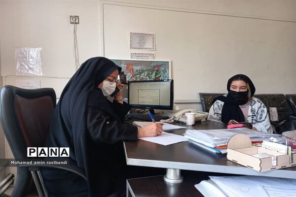 شروع فرایند هدایت تحصیلی جهت مشاوره دانش‌آموزان ورودی پایه دهم منطقه ۱۳