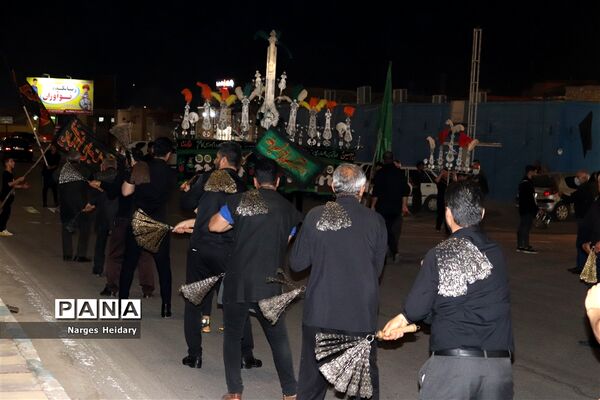 برگزاری مراسم زنجیر زنی و سنج و دمام در شهرستان امیدیه