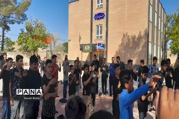 گردهمایی نوجوانان عاشورایی