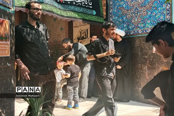 مراسم احلی من العسل در منطقه ۱۵