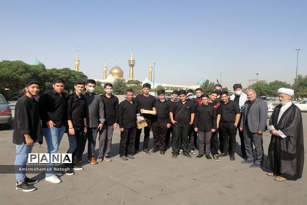 آیین سوگواره احلی من العسل در مرقد مطهر امام خمینی(ره)