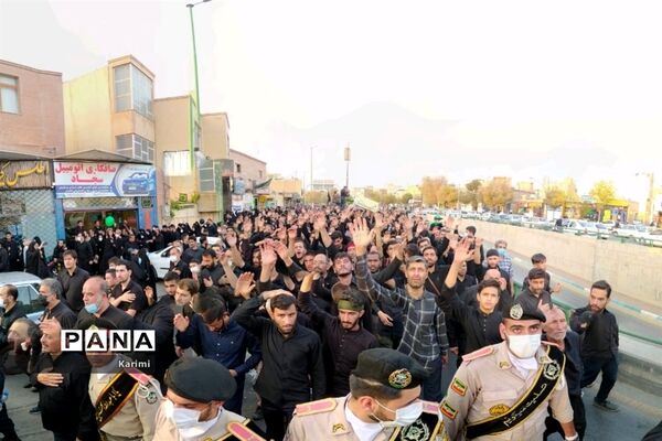 مراسم تشییع سه شهید تازه تفحص شده دوران دفاع مقدس در اصفهان
