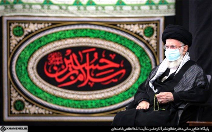 اولین شب مراسم عزاداری حضرت اباعبدالله‌ الحسین(ع) در حسینیه امام خمینی